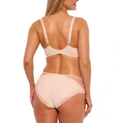  Semi-soft model 215935 Gaia 