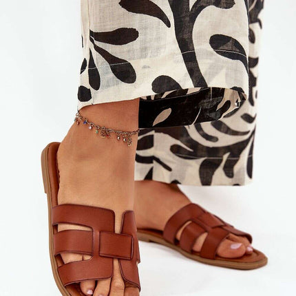 Flip-flops model 216115