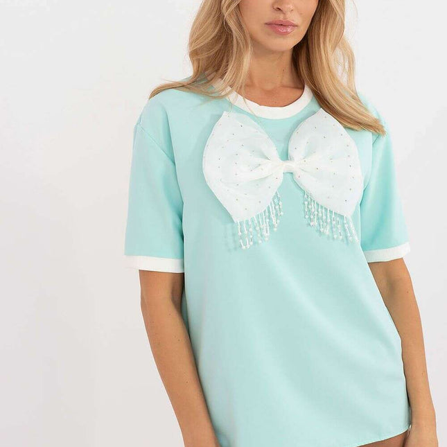 Blouse model 216210