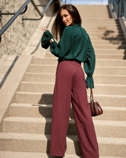 Women trousers model 216488