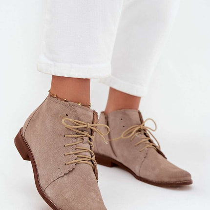 Half shoes model 216525