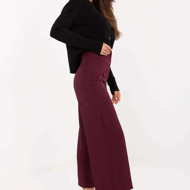 Women trousers model 216722
