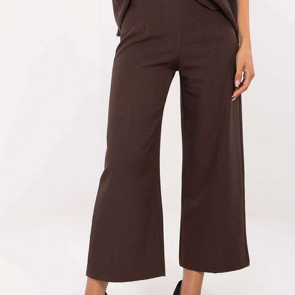 Women trousers model 216725