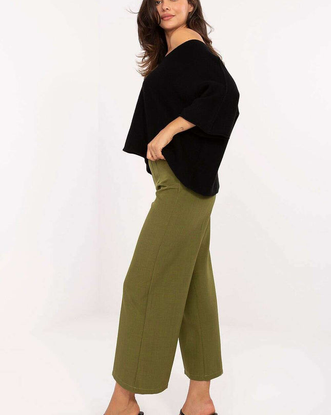 Women trousers model 216726