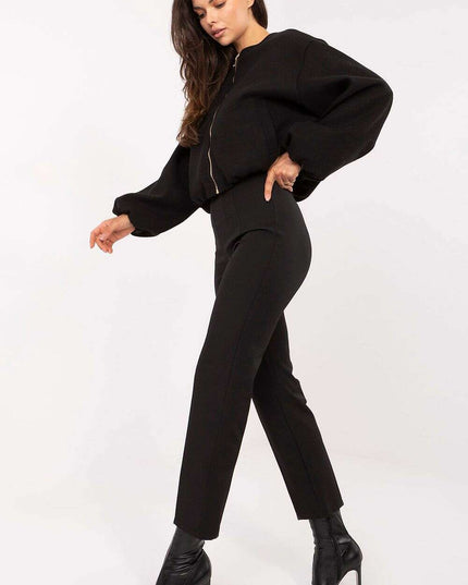 Women trousers model 216747