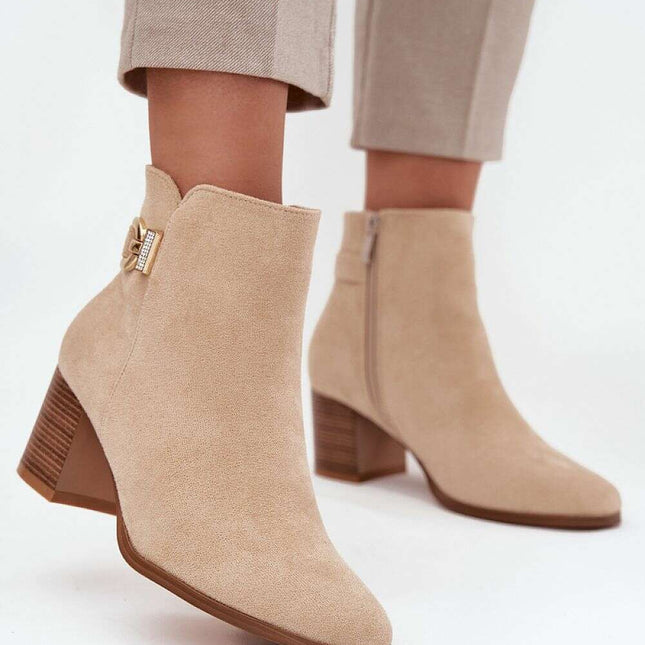 Heel boots model 216812