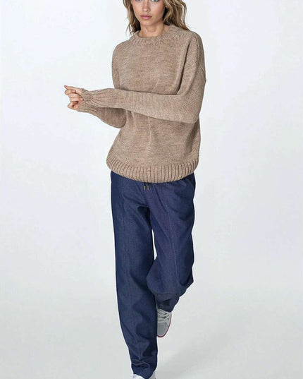 Women trousers model 216898