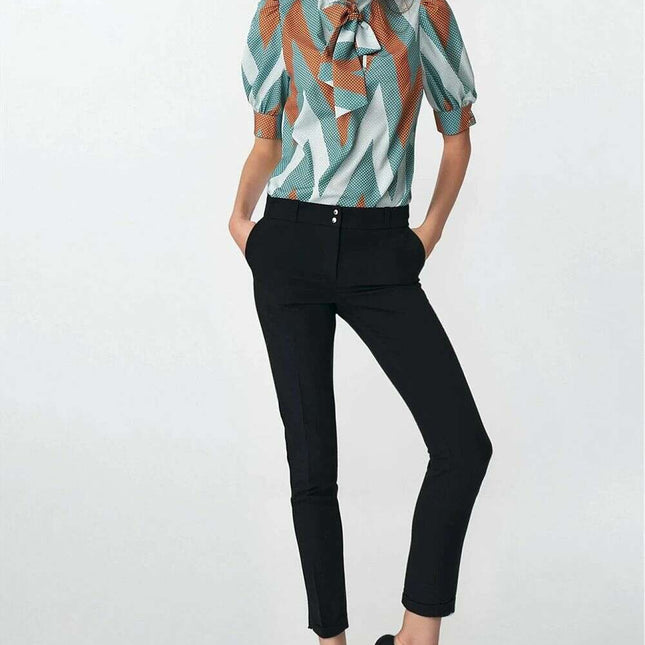 Women trousers model 216900