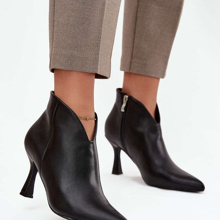 Heel boots model 217504