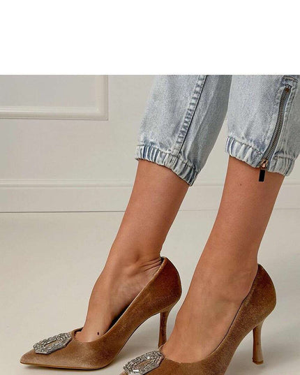 High heels model 217661