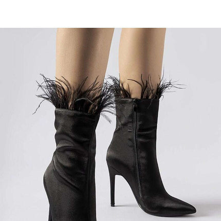 Heel boots model 217675