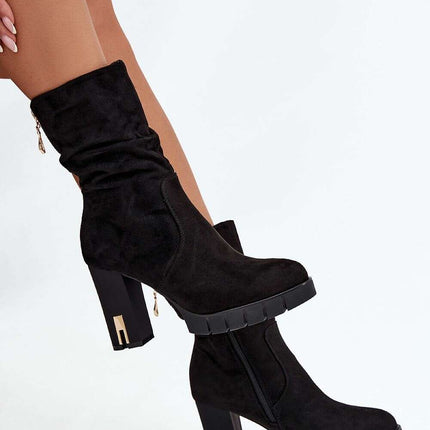 Heel boots model 217733