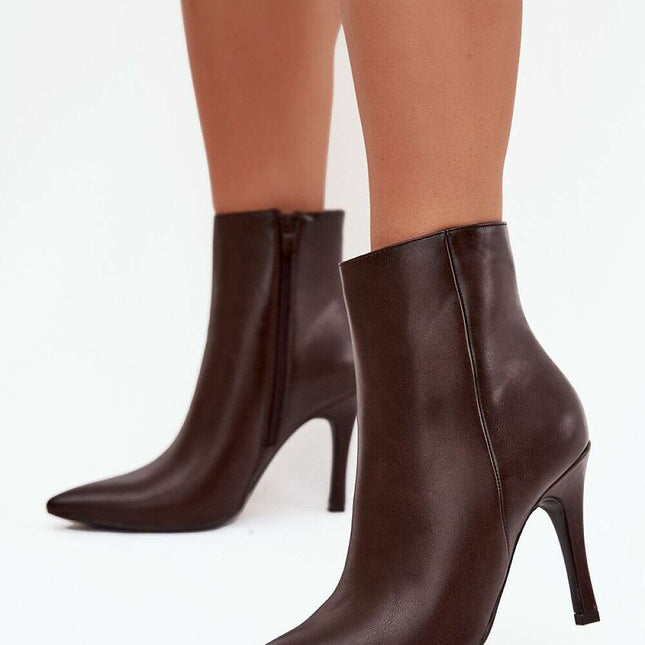 Heel boots model 217791