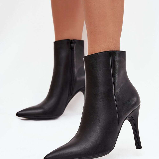 Heel boots model 217792
