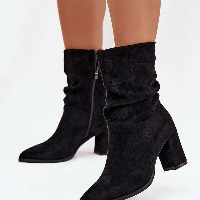 Heel boots model 217793