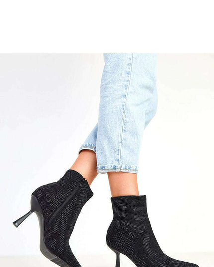 Heel boots model 217896