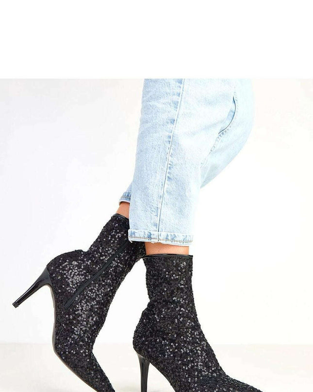 Heel boots model 217901