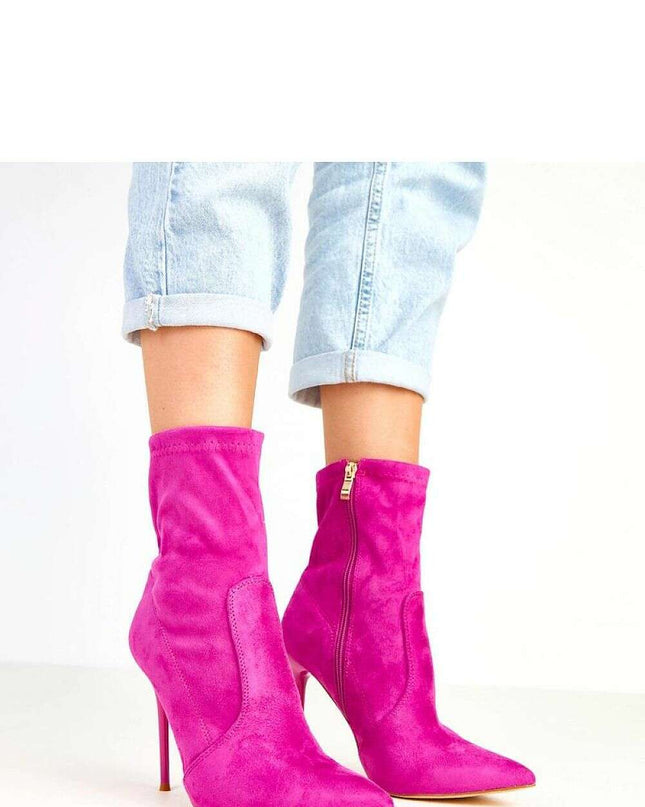 Heel boots model 217904