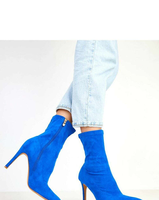 Heel boots model 217906