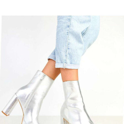 Heel boots model 217910