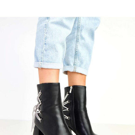 Heel boots model 217912