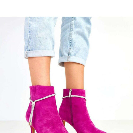 Heel boots model 217913