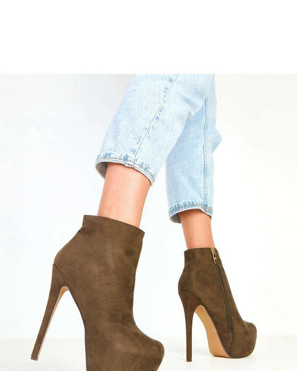 Heel boots model 217915