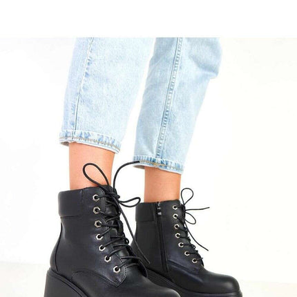 Heel boots model 217926
