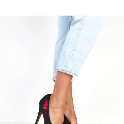 High heels model 217940