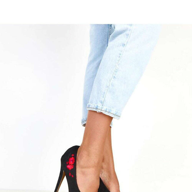 High heels model 217940