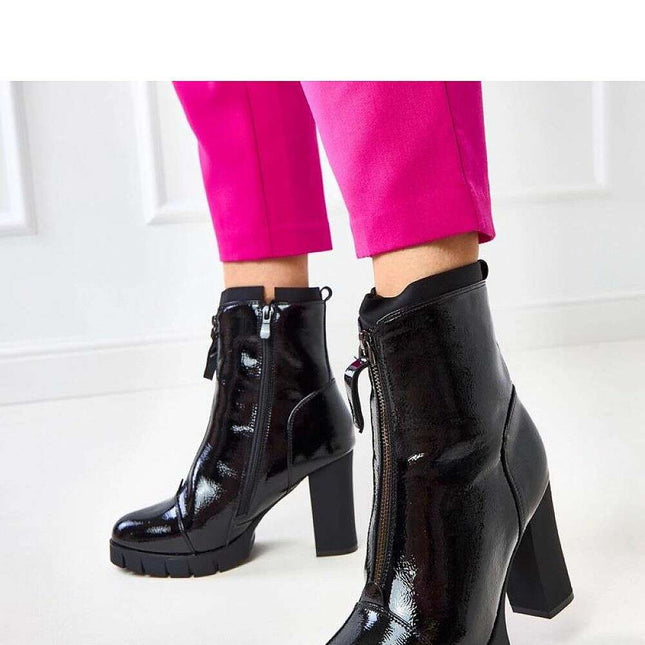 Heel boots model 217947