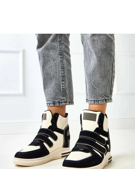 Sport Shoes model 217956