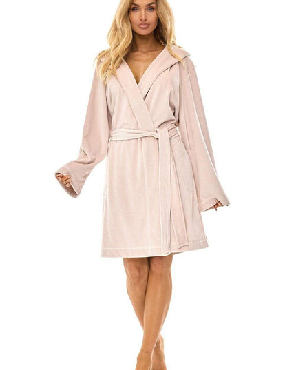 Knee-Length Women's Hooded Bathrobe with Pockets & Waist Tie – Très Elite