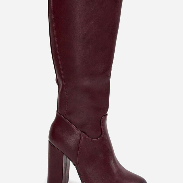 Heel boots model 218090