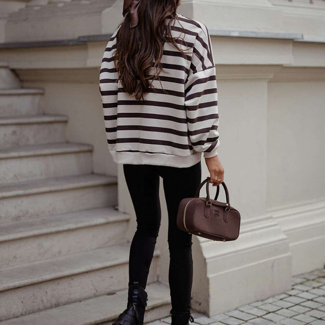 Sweatshirt model 218188