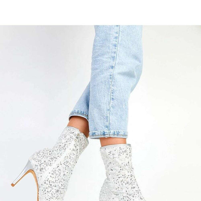 Heel boots model 218359