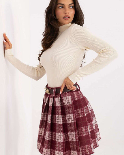 Short skirt model 218417