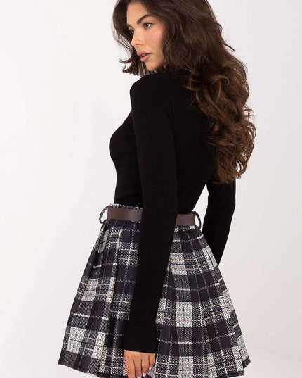 Short skirt model 218419