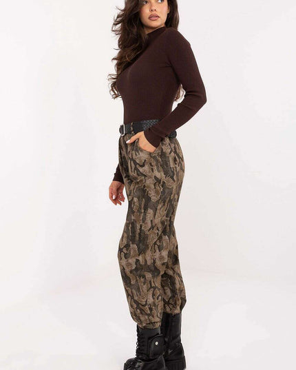 Women trousers model 218436