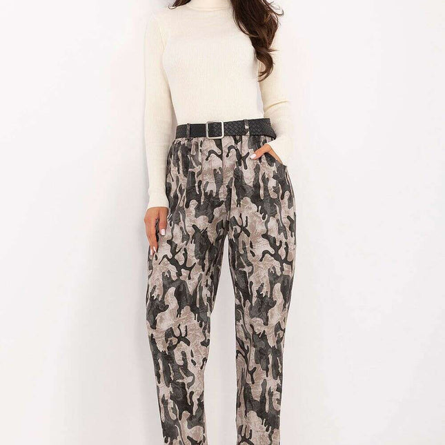 Women trousers model 218438