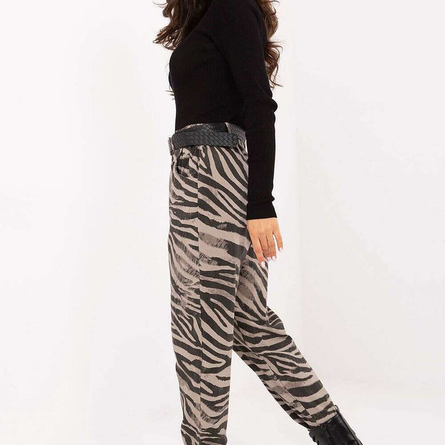 Women trousers model 218440
