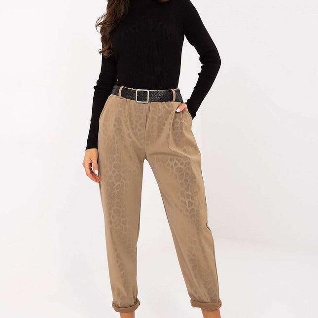 Women trousers model 218446