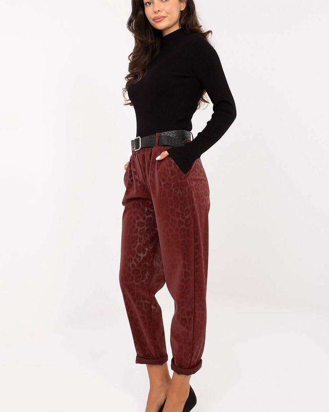 Women trousers model 218447