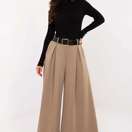 Women trousers model 218449