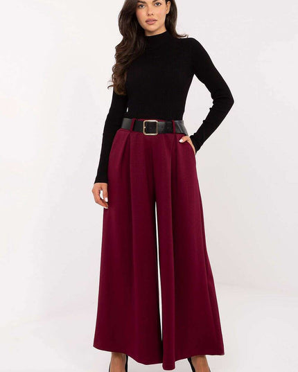 Women trousers model 218450