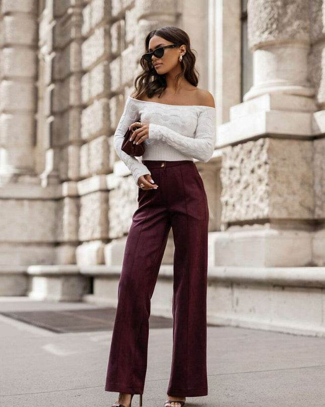 Women trousers model 218579