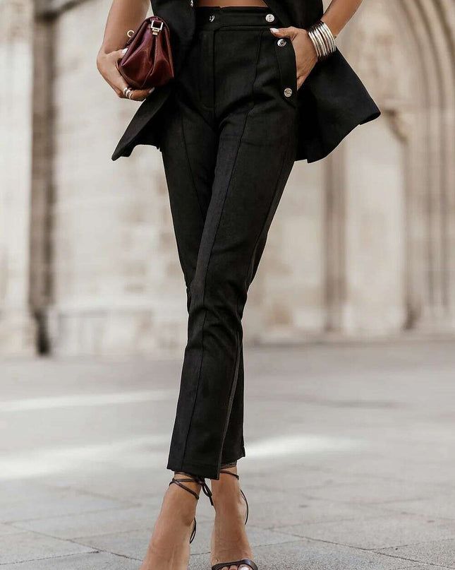 Women trousers model 218578