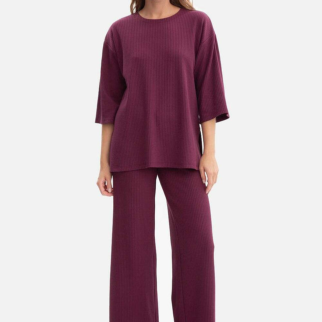 Women trousers model 218661