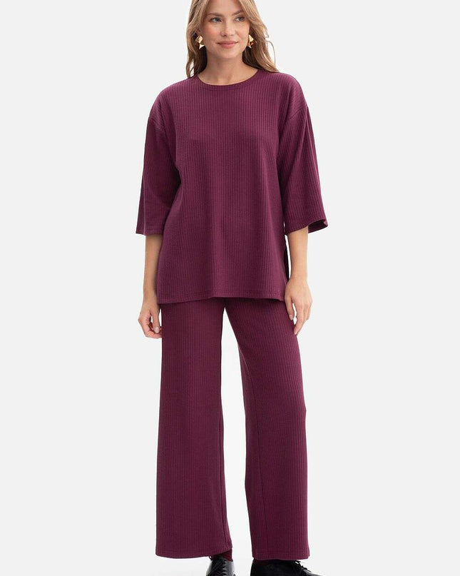Women trousers model 218661