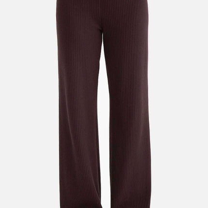 Women trousers model 218663
